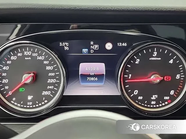 Mercedes-Benz E-Class W213 id 3705864 из Кореи 13