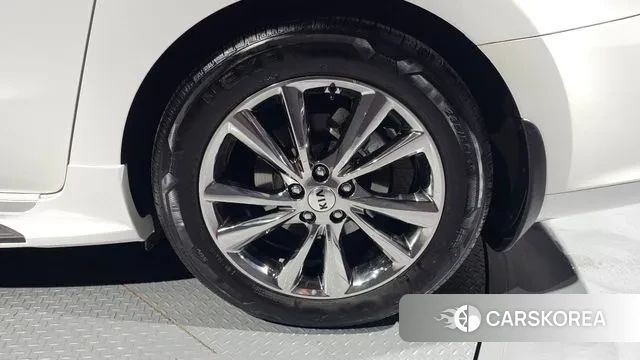 Kia The New Carnival id 3736688 из Кореи 15