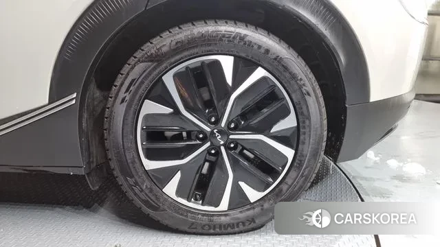 Kia EV6 id 3448019 из Кореи 15