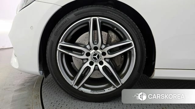 Mercedes-Benz E-Class W213 id 4225308 из Кореи 25
