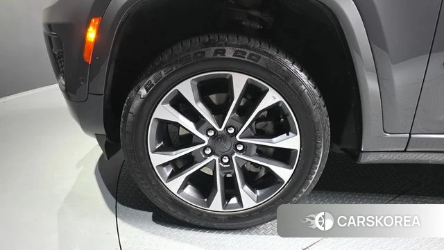 Jeep Grand Cherokee (WL) id 3940808 из Кореи 15