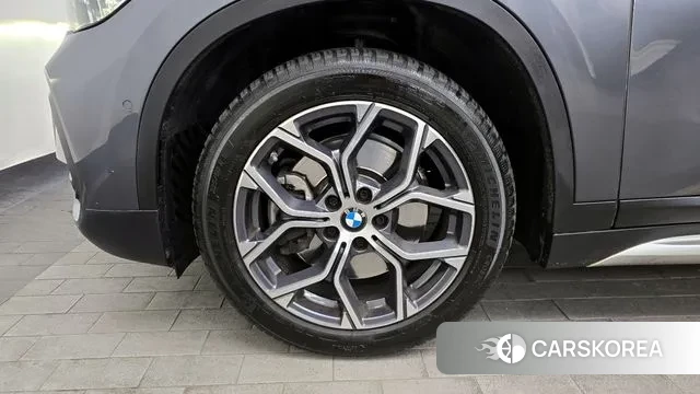 BMW X1 (F48) id 3646296 из Кореи 15