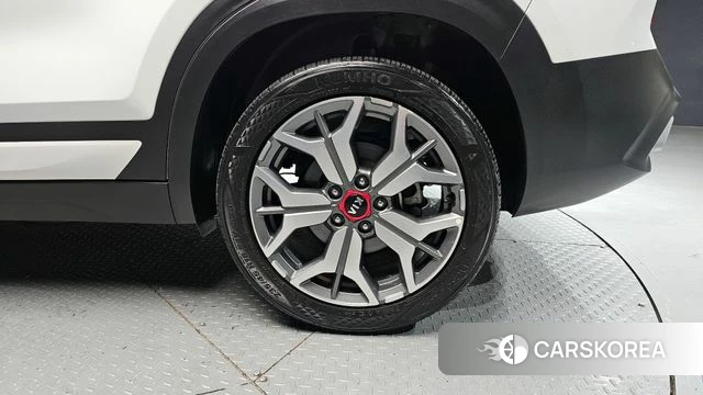 Kia Seltos id 3843759 из Кореи 15