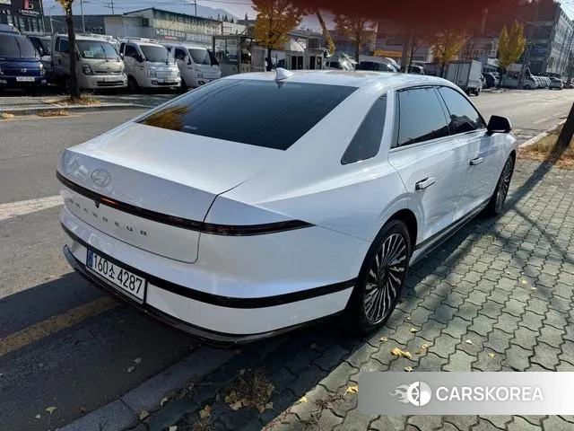 Hyundai Grandeur Hybrid (GN7) id 3388771 из Кореи 15