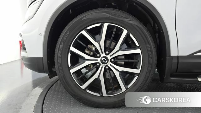 Renault Korea (Samsung) The New QM6 id 4967419 из Кореи 25