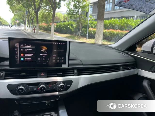 Audi A4L id 4367372 из Китая 25
