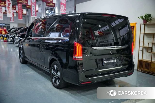 Mercedes-Benz V-class id 4209876 из Китая 11