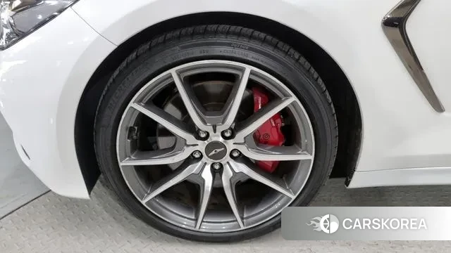 Genesis G70 id 2902672 из Кореи 15