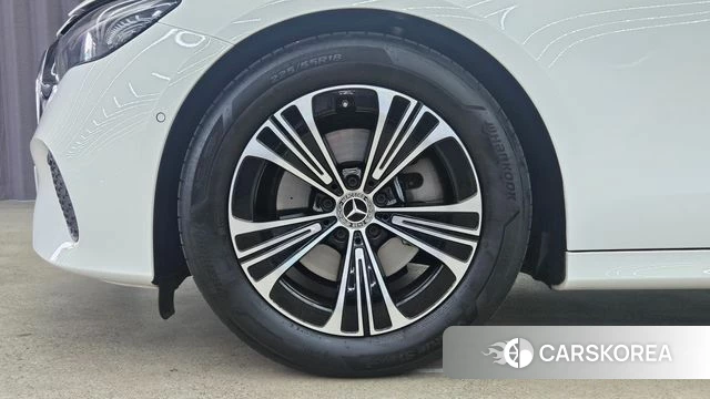 Mercedes-Benz E-Class W214 id 4432507 из Кореи 15