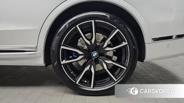 BMW X7 (G07) id 3525379 из Кореи 15