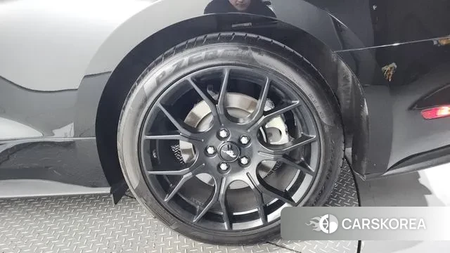 Ford Mustang id 2974614 из Кореи 15