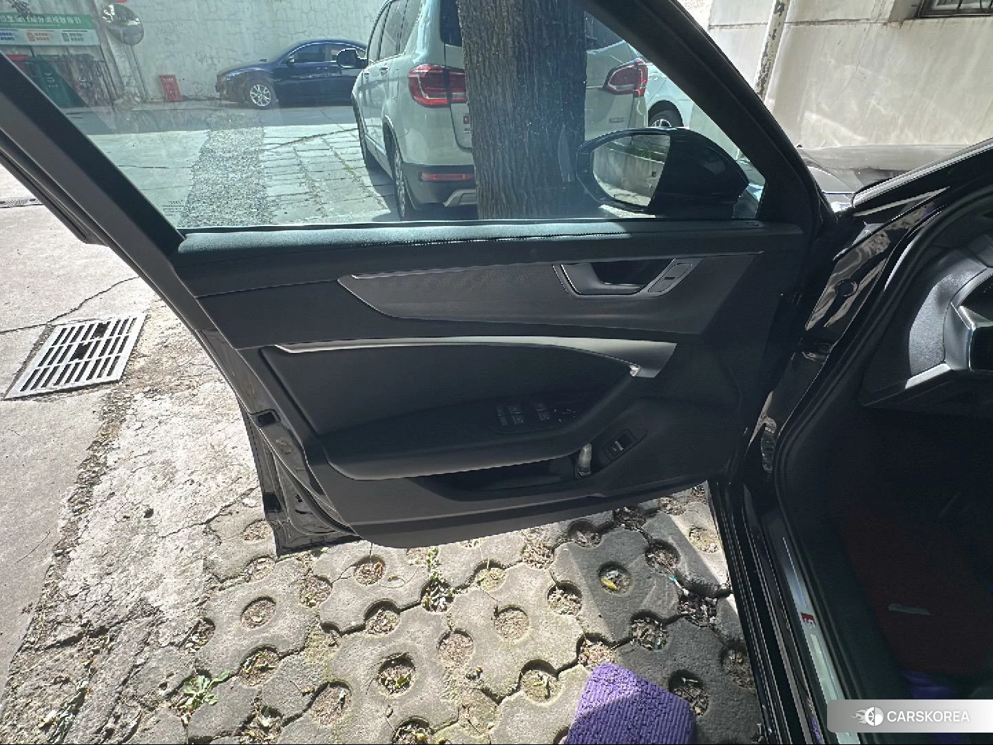 Audi A6L id 4510638 из Китая 16
