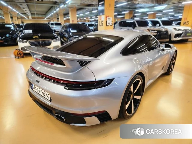 Porsche 911(992) id 4594472 из Кореи 15