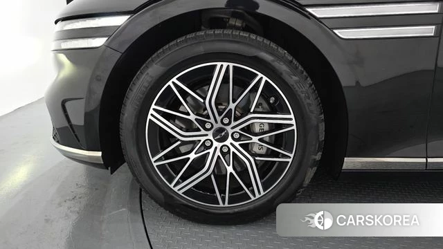 Genesis G90 (RS4) id 3818424 из Кореи 15