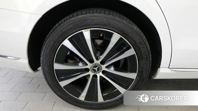 Mercedes-Benz E-Class W213 id 4285089 из Кореи 15