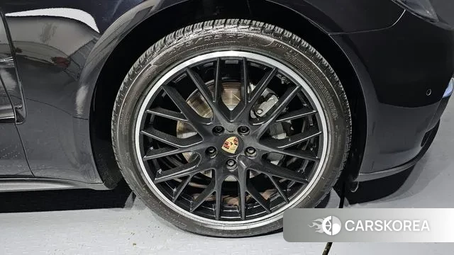Porsche Panamera (971) id 2981637 из Кореи 15