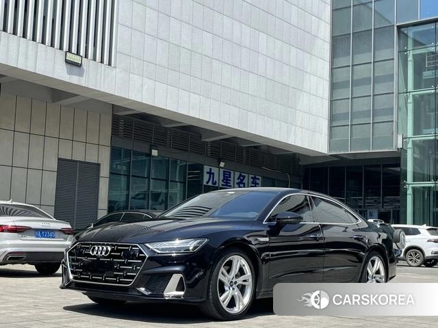 Audi A7L id 4261760 из Китая 10