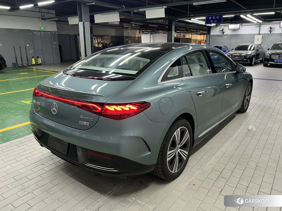 Mercedes-Benz EQE id 4407663 из Китая 23