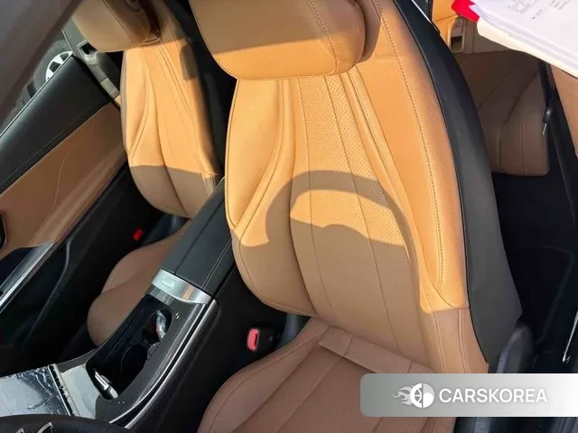 Mercedes-Benz CLE-Class C236 2025 Белый из Кореи, фото 5