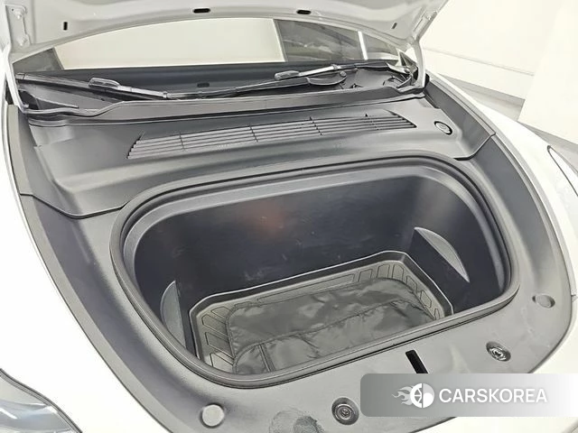 Tesla Model Y id 4681911 из Кореи 15