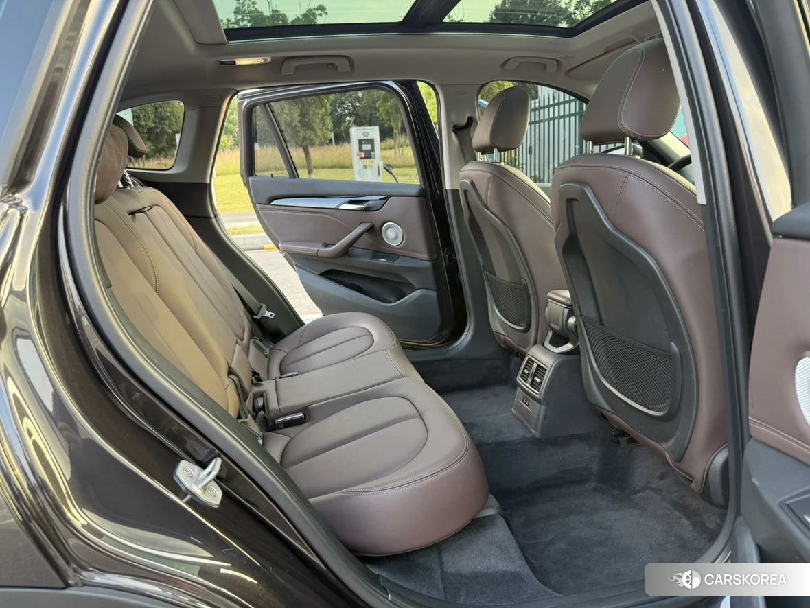 BMW X1 id 4455818 из Китая 12