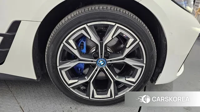 BMW i4 id 3776699 из Кореи 15