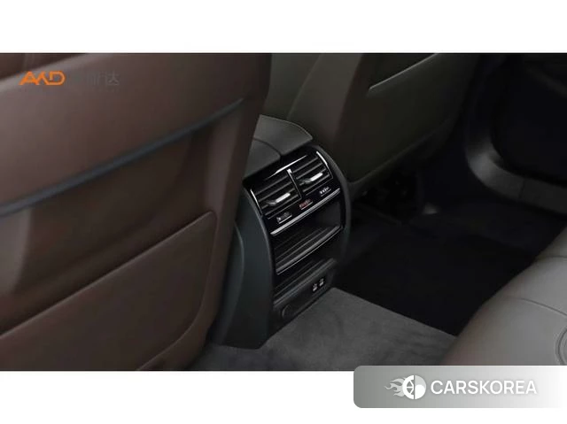 BMW 5 series 2022 Белый из Китая, фото 5
