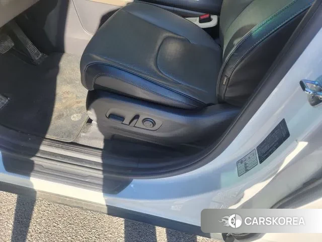 Kia The New Carnival 4th Generation id 3555097 из Кореи 8