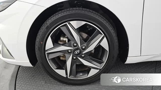 Hyundai Avante (CN7) id 3591822 из Кореи 15