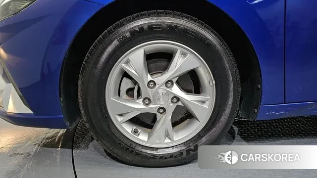 Hyundai Avante (CN7) id 3379400 из Кореи 15