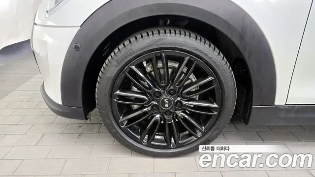 Mini Cooper Convertible id 2934878 из Кореи 15