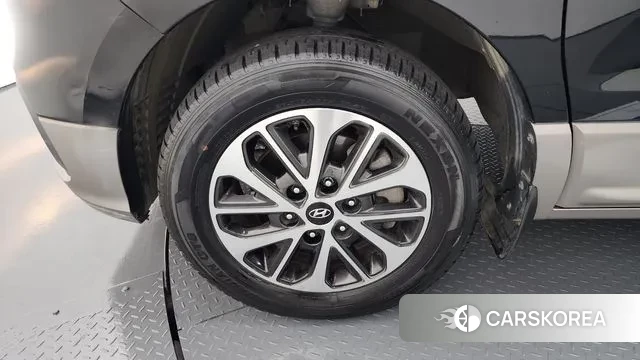 Hyundai The New Grand Starex id 3469636 из Кореи 15