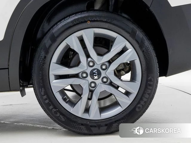 Kia Seltos id 4872507 из Кореи 11