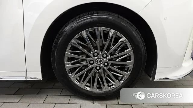 Lexus LM Second Generation id 3206629 из Кореи 15