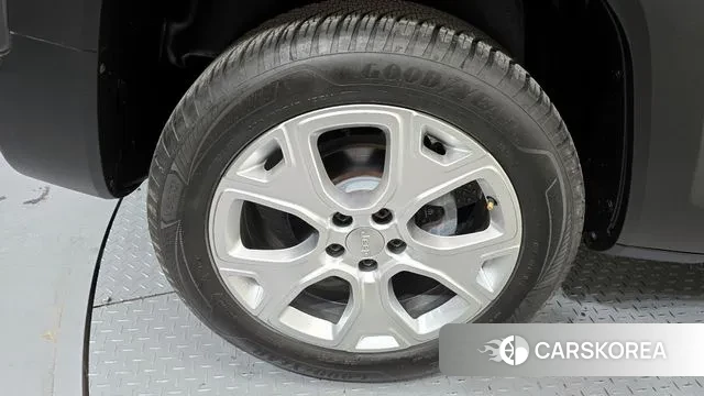 Jeep Renegade id 3736062 из Кореи 15