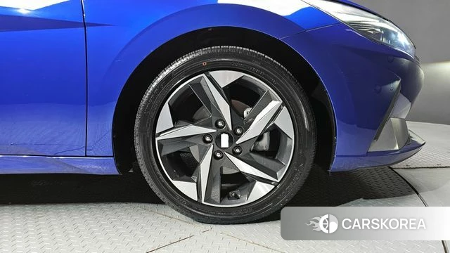 Hyundai Avante (CN7) id 3828011 из Кореи 15