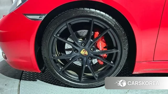 Porsche 718 Boxster id 3666977 из Кореи 15