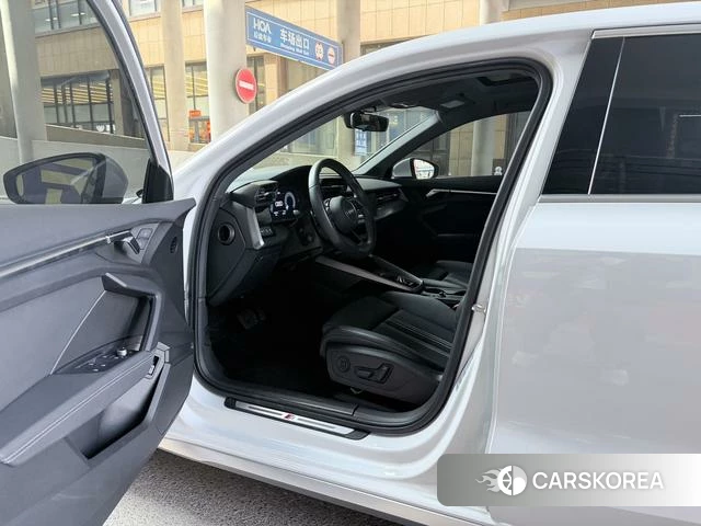 Audi A3 id 4254775 из Китая 14