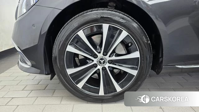 Mercedes-Benz E-Class W213 id 4429320 из Кореи 31