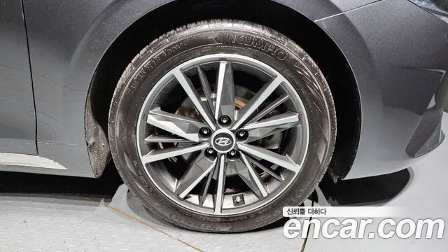 Hyundai The New Grandeur IG id 2732047 из Кореи 15