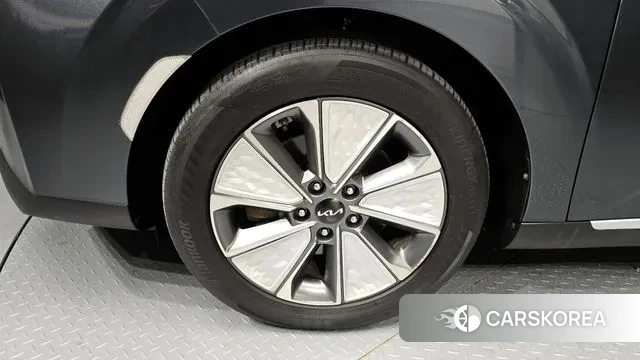 Kia Soul Booster EV id 3682216 из Кореи 15