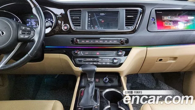 Kia The New Carnival id 2686002 из Кореи 15