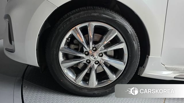 Kia The New Carnival id 4698722 из Кореи 29