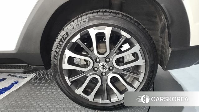 Ssangyong Torres id 3838970 из Кореи 15