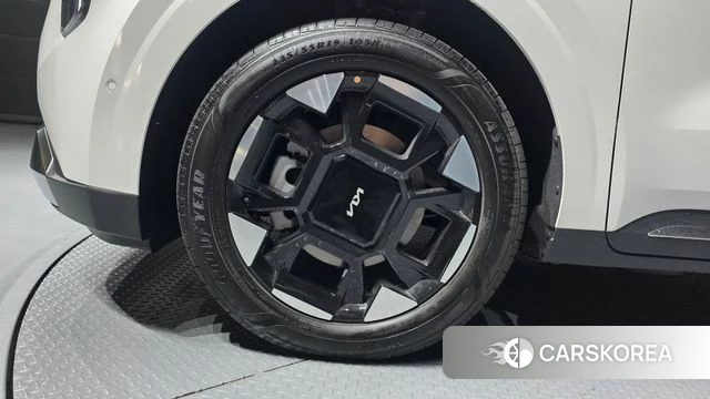 Kia The New Carnival 4th Generation id 4897556 из Кореи 15