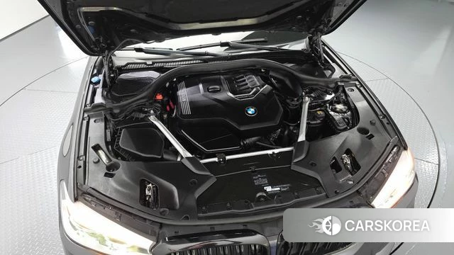 BMW 5 Series (G30) id 4872839 из Кореи 25