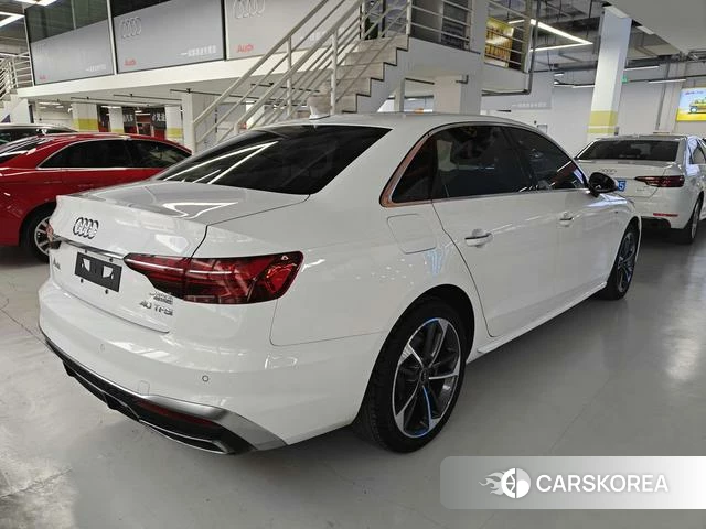 Audi A4L 2023 Белый из Китая, фото 5
