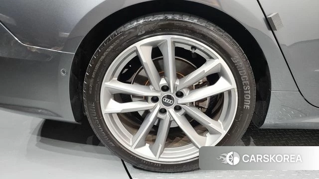Audi A7 (4K) id 4625040 из Кореи 31