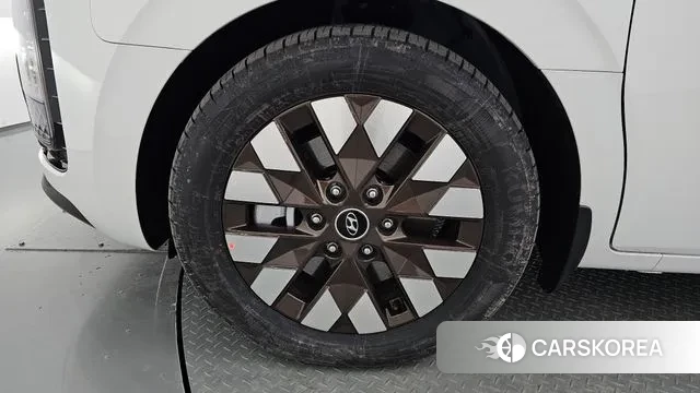 Hyundai Staria id 3517929 из Кореи 15