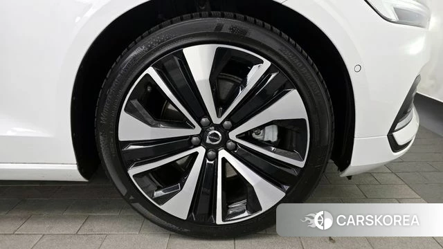 Volvo S60 3rd generation id 3841591 из Кореи 15